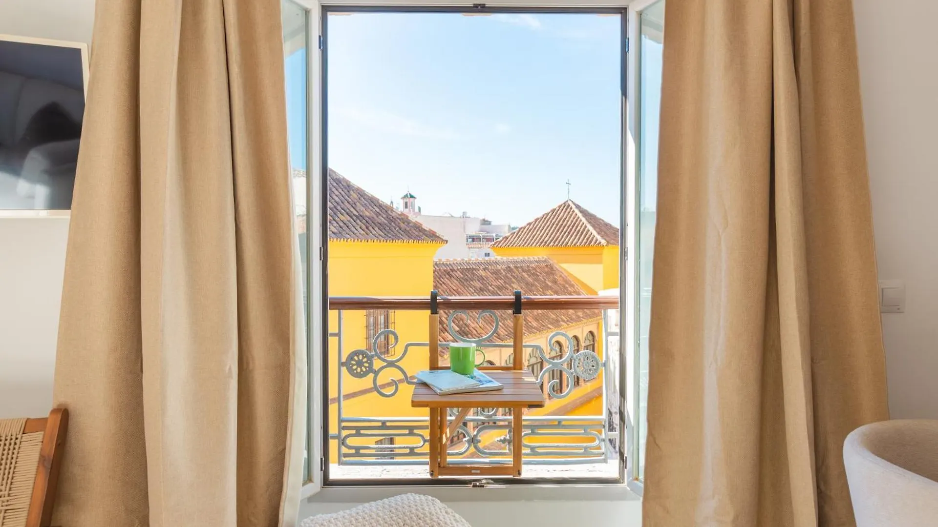 Balcon De La Catedral Apartment Malaga