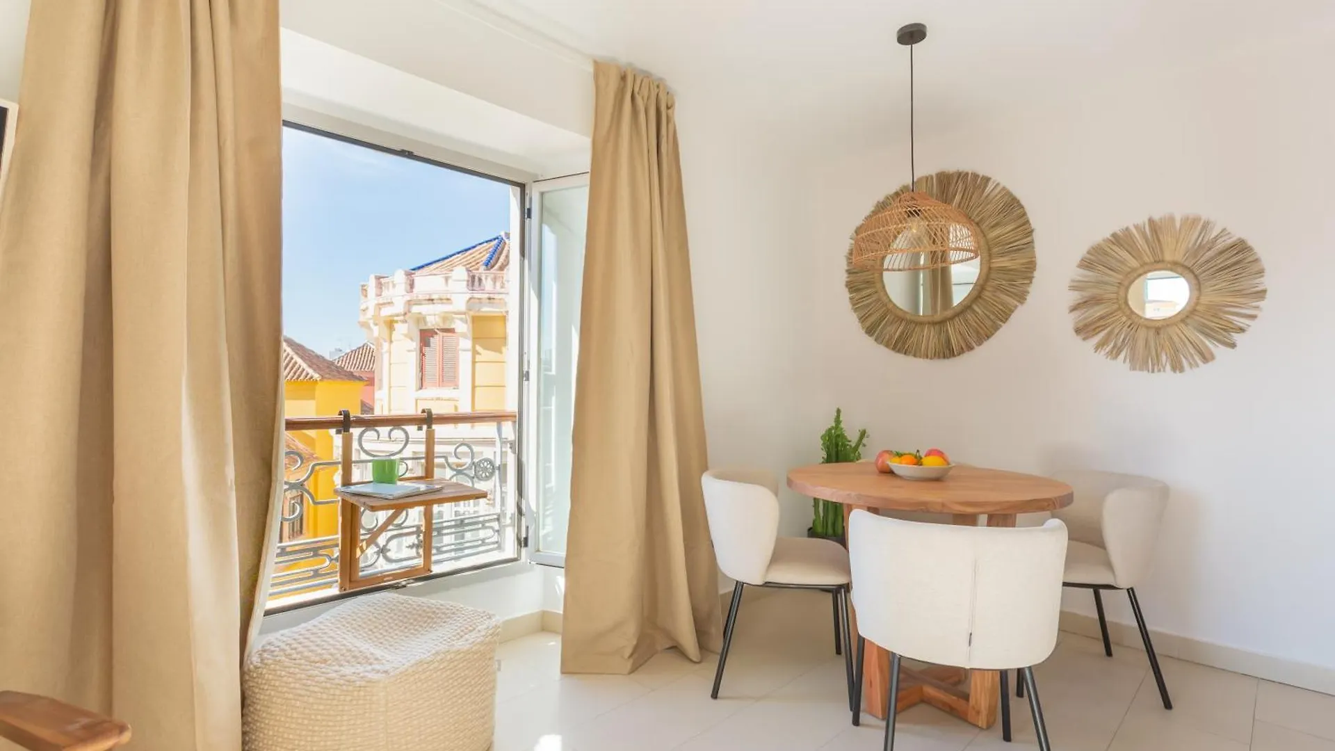 Balcon De La Catedral Apartment Malaga